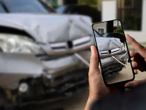 Can you post a car accident on Facebook?