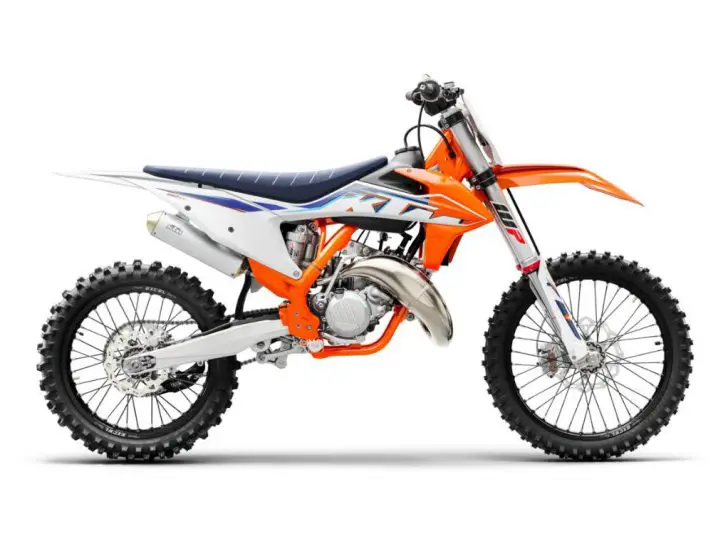 How fast does a 150cc dirt bike go?