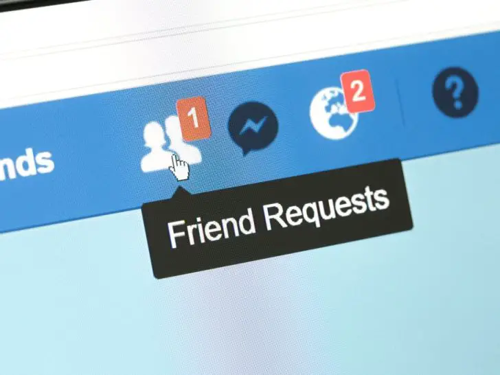 Do friend requests go away on Facebook?