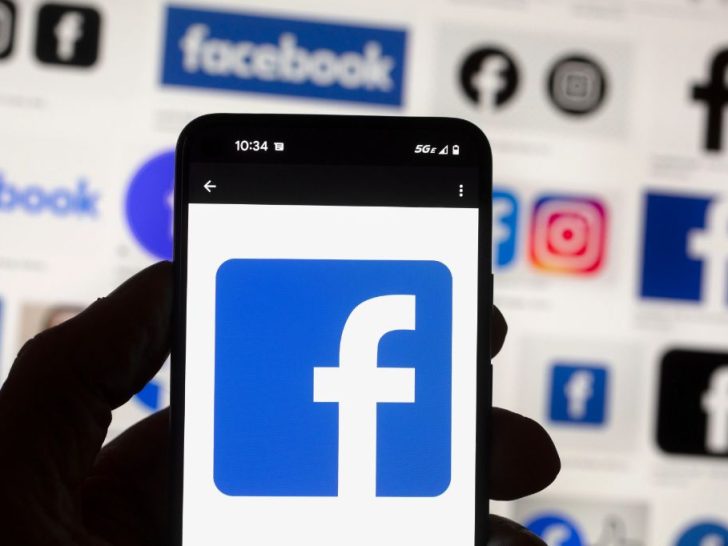 Who qualifies for Facebook paying users $725 million?