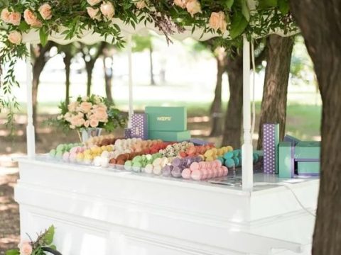 15 Easy Dessert Table Displays To Really Wow Your Wedding Guests