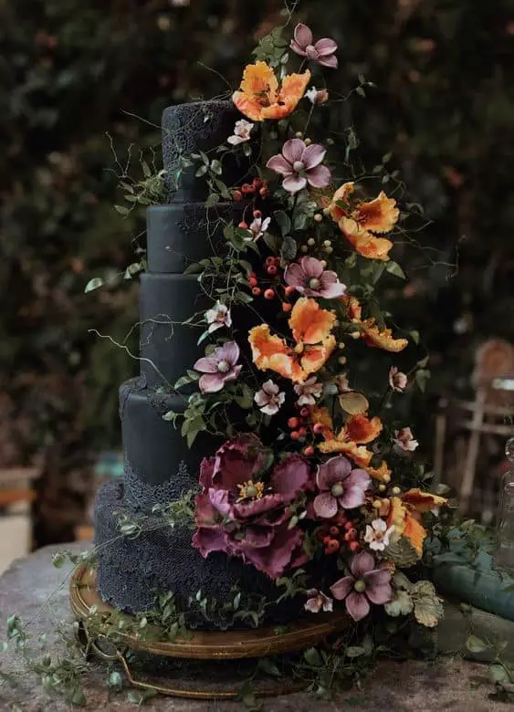 Autumn Wedding Cake inspiration from real autumn weddings