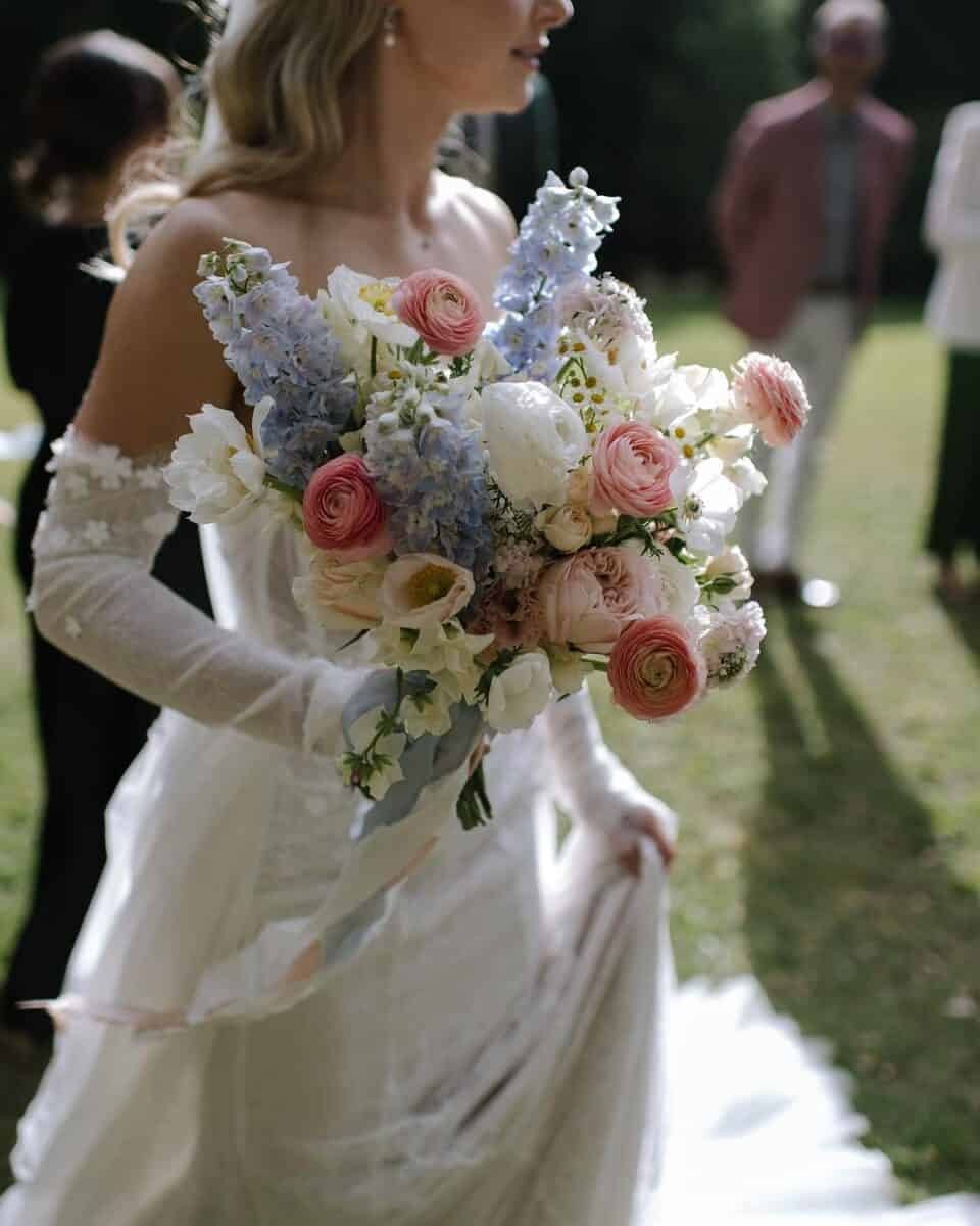 A Show Stopping Spring Bouquet