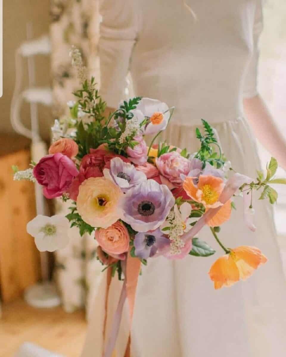 Modern White Spring Bouquet