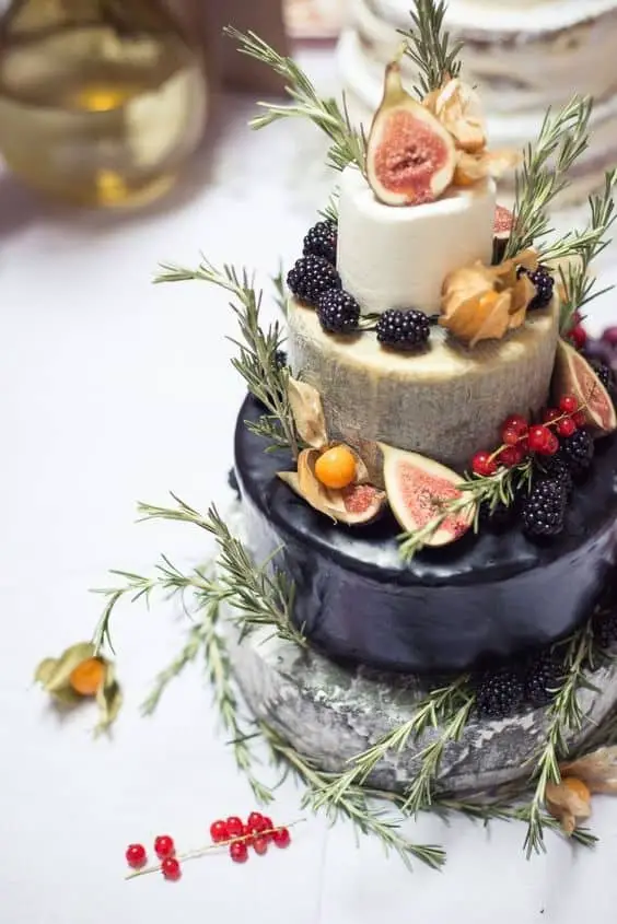 Autumn Wedding Cake inspiration from real autumn weddings