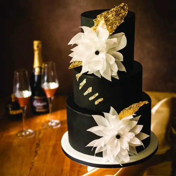 Autumn Wedding Cake inspiration from real autumn weddings