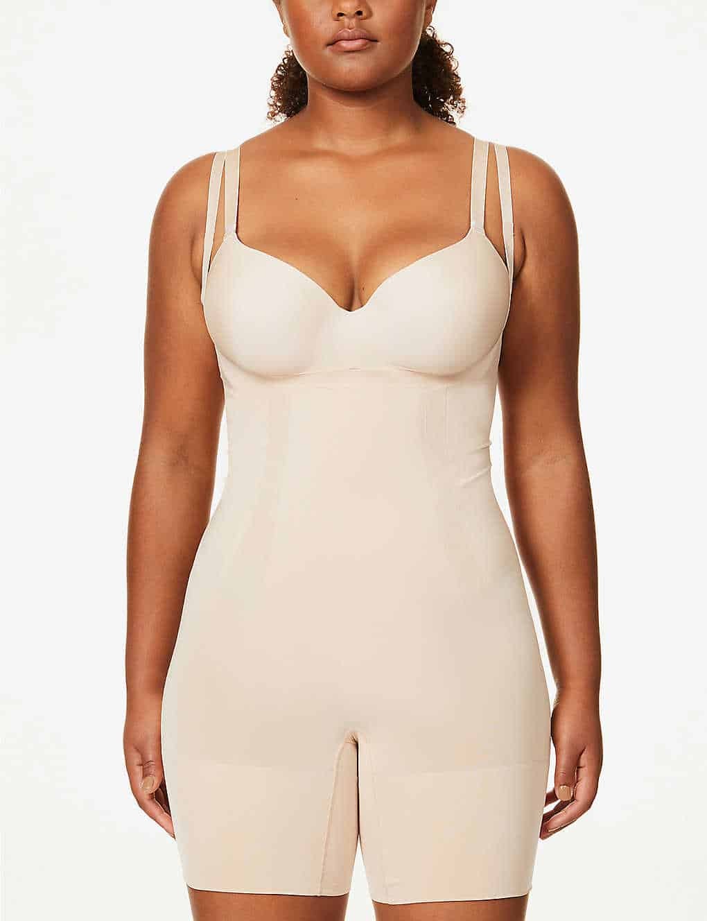 SHAPEWEAR AND CORRECT UNDERWEAR