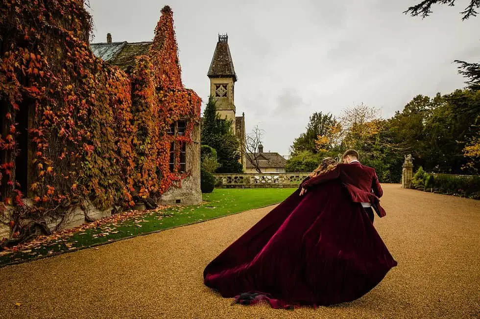 Venue Selection: The Perfect Spooky Backdrop